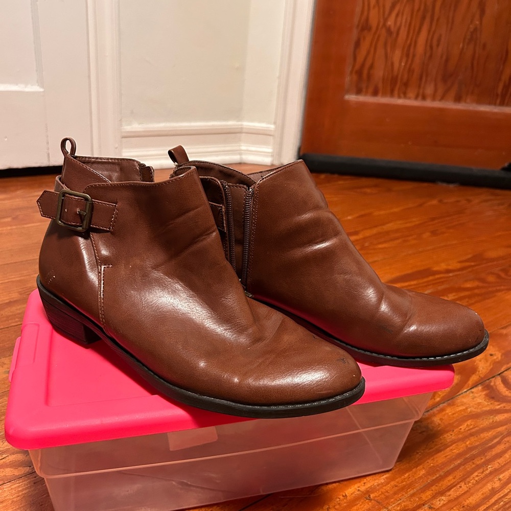 Forever 21 Camel Ankle Booties
